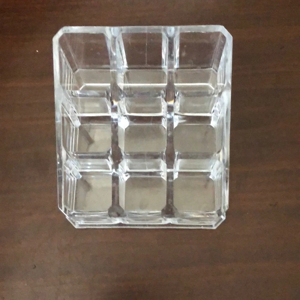 Cosmetic organizer perfect for lipstick